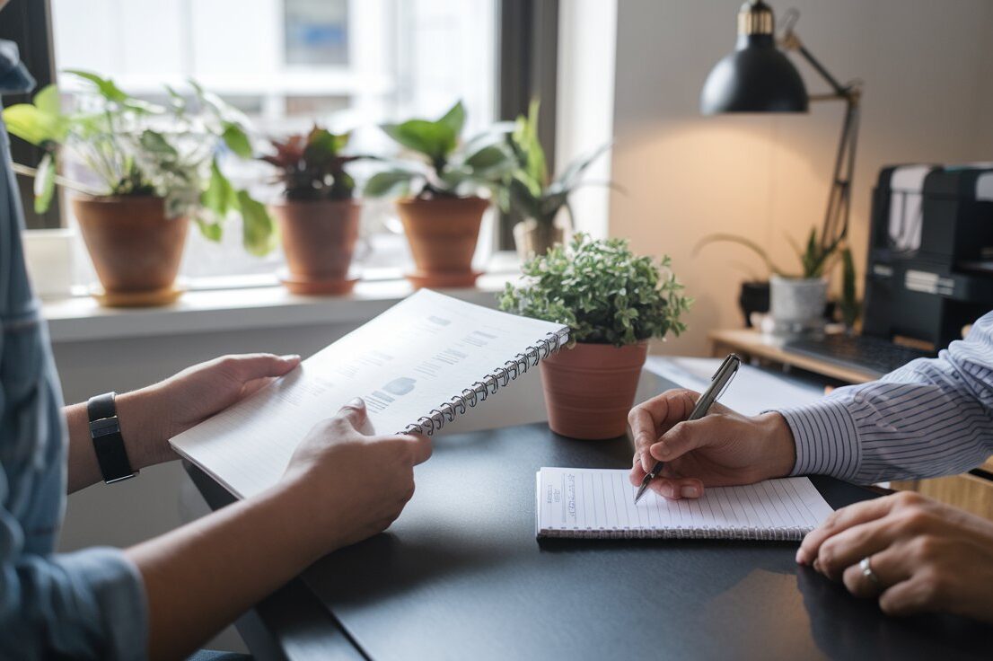 Emagrecimento Saudável: Como Escolher o Nutricionista Certo para Você